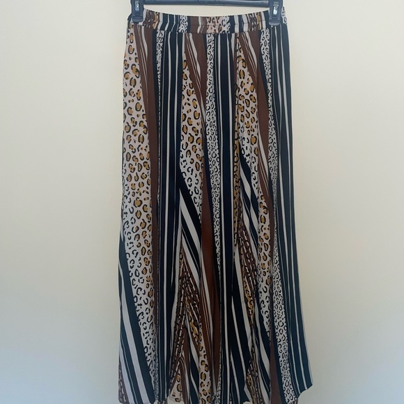Cheetah Print Flowy Maxi Skirt Size Small - Picture 4 of 5